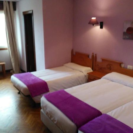 Albergue Hostal Sao Telmo Tui Eksteriør bilde