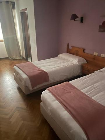 Albergue Hostal Sao Telmo Tui Eksteriør bilde